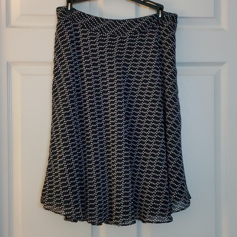 Pretty Anne Klein Skirt